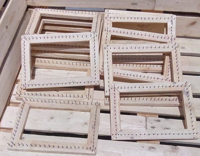 Dowel Loom A4 Size (30cm x 21cm).